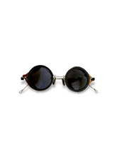 画像をギャラリービューアに読み込む, 22DEGREE EYEWEAR L2H

