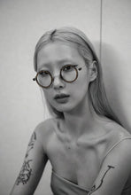在图库查看器中加载和播放视频，22DEGREE EYEWEAR T2H
